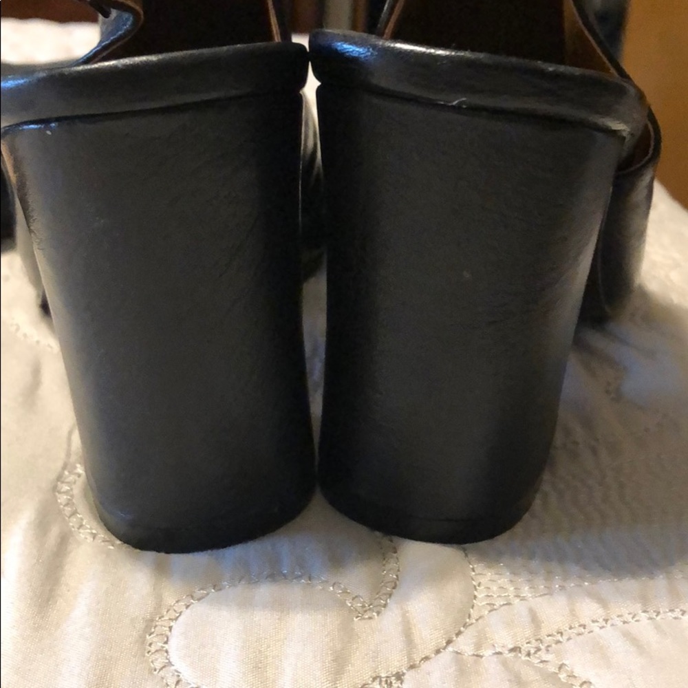Chinese Laundry boot (leather) - Picture 7 of 8